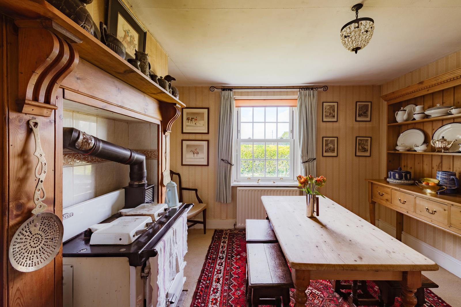 Cross House - Image 2